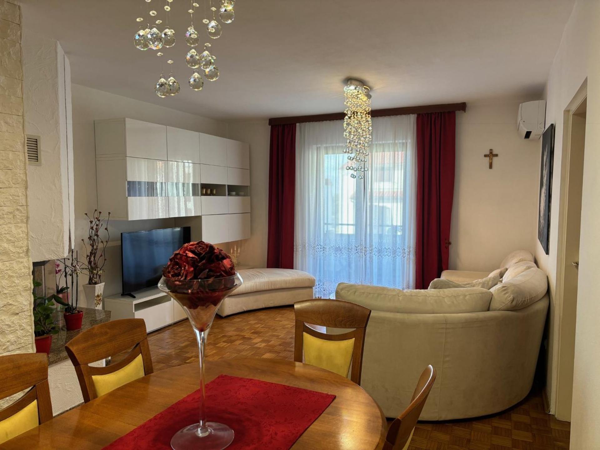 Pantos Apartman *